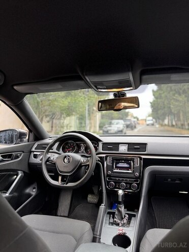 Volkswagen Passat (North America) 2017, 85,949 km - 1.8 l - Bakı