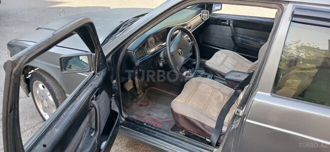 Mercedes 190 1990, 234,123 km - 2.0 л - Bakı