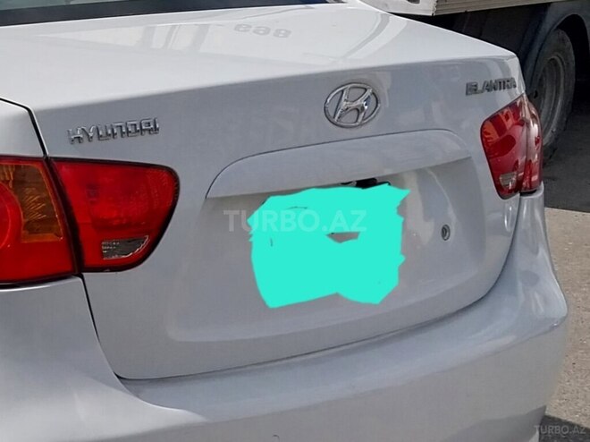 Hyundai Elantra 2007, 202,014 km - 2.0 l - Babək