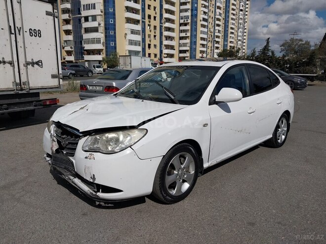 Hyundai Elantra 2007, 202,014 km - 2.0 l - Babək