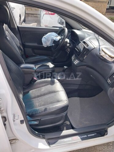 Hyundai Elantra 2007, 202,014 km - 2.0 l - Babək