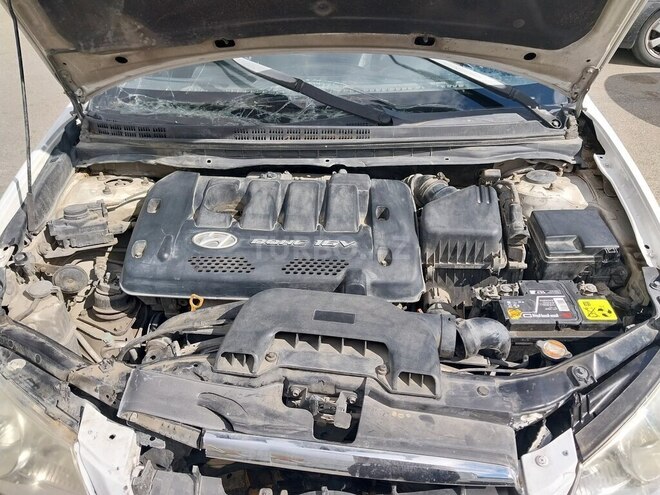 Hyundai Elantra 2007, 202,014 km - 2.0 l - Babək