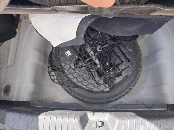Hyundai Elantra 2007, 202,014 km - 2.0 l - Babək