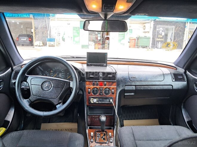 Mercedes C 180 1999, 310,000 km - 1.8 л - Bakı