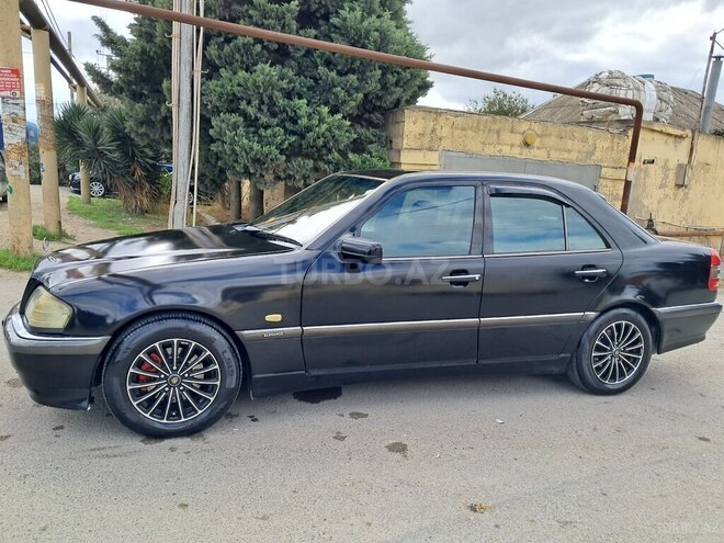Mercedes C 180 1999, 310,000 km - 1.8 л - Bakı