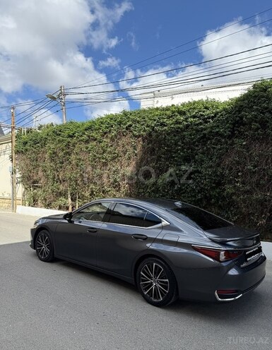 Lexus ES 300h 2023, 40,000 km - 2.5 l - Bakı