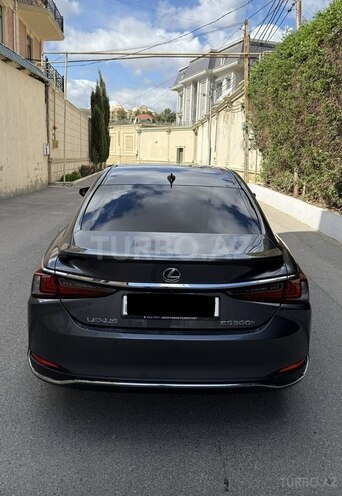 Lexus ES 300h 2023, 40,000 km - 2.5 l - Bakı