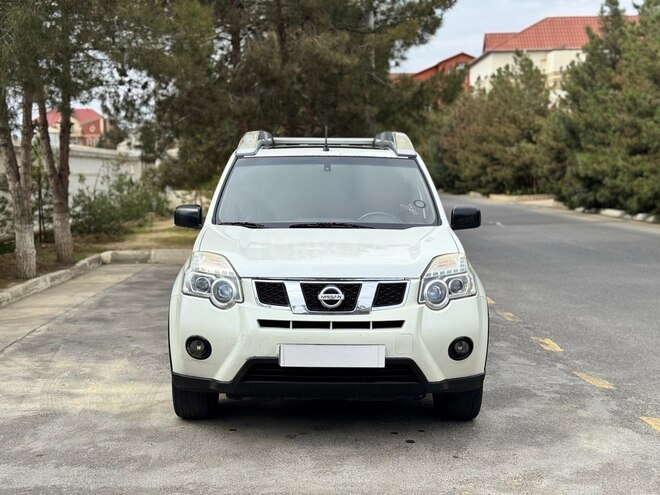 Nissan X-Trail 2012, 220,000 km - 2.5 l - Bakı