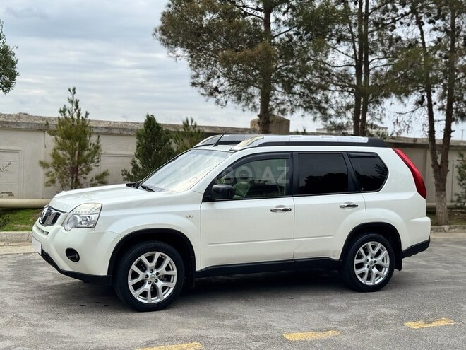 Nissan X-Trail 2012, 220,000 km - 2.5 l - Bakı