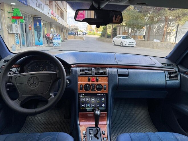 Mercedes E 230 1996, 316,290 km - 2.3 l - Bakı