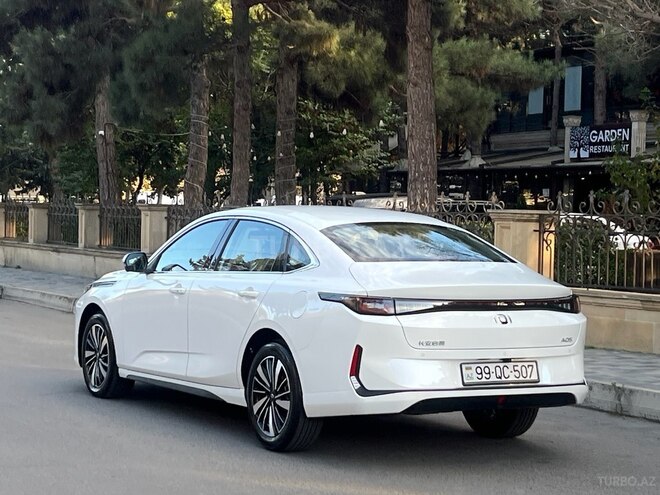 Changan Qiyuan A05 2025, 0 km - 1.5 l - Bakı