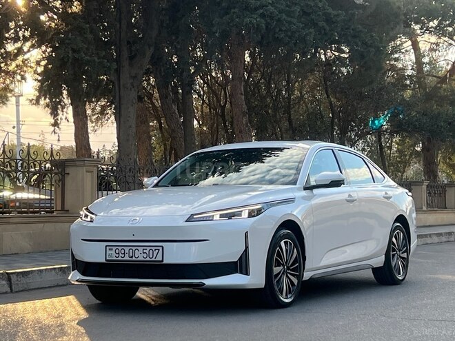 Changan Qiyuan A05 2025, 0 km - 1.5 l - Bakı