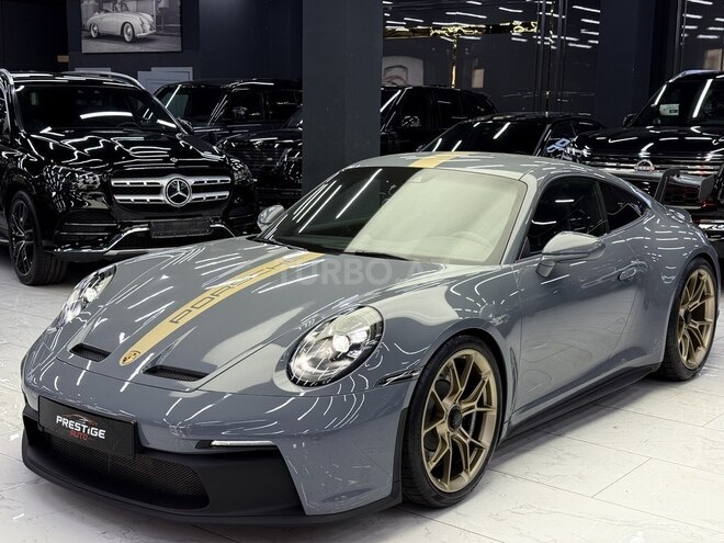 Porsche 911 GT3-1