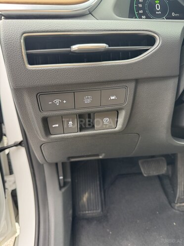 Hyundai Sonata 2021, 82,400 km - 2.0 л - Bakı