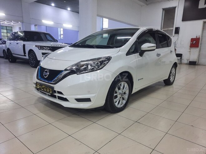 Nissan Note-2
