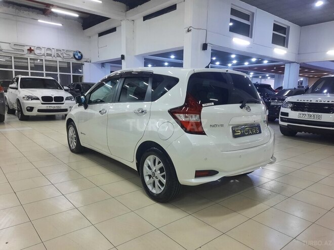 Nissan Note-4