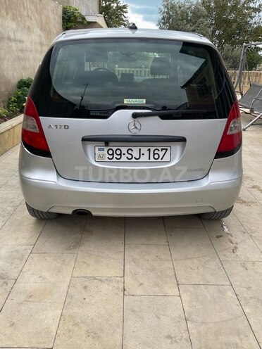 Mercedes A 170-11