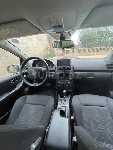Mercedes A 170-4