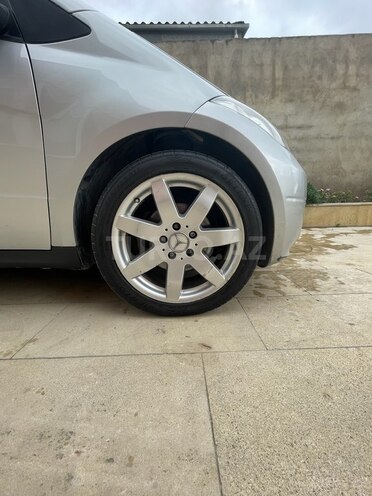 Mercedes A 170-6