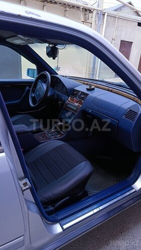 Mercedes C 200 1996, 386,900 km - 2.0 л - Bakı