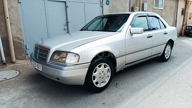 Mercedes C 200 1996, 386,900 km - 2.0 л - Bakı