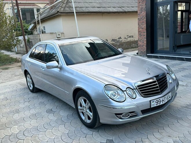 Mercedes E 300 2007, 328,000 km - 3.0 l - Quba