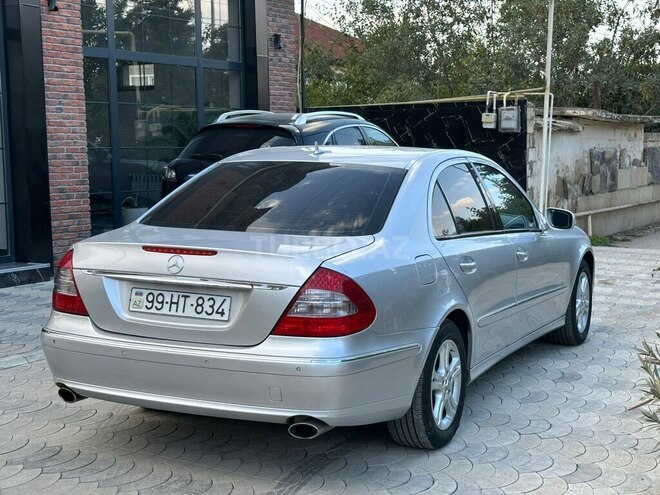 Mercedes E 300 2007, 328,000 km - 3.0 l - Quba