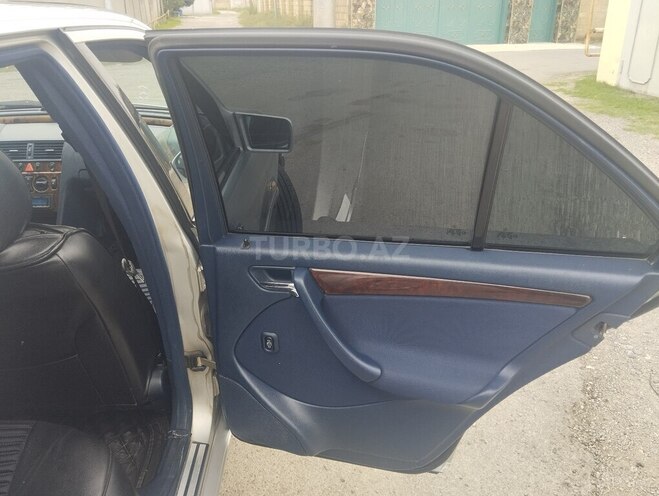 Mercedes C 240 1999, 314,000 km - 2.4 л - Sabirabad