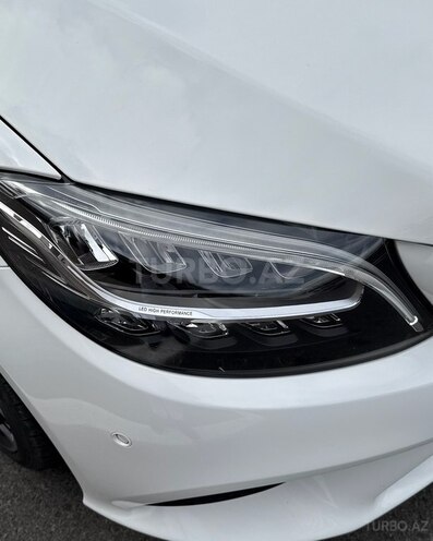 Mercedes C 220 d 2018, 150,000 km - 2.0 l - Bakı