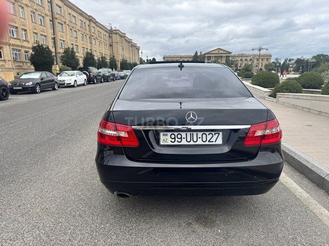Mercedes E 200 2011, 300,900 km - 1.8 l - Bakı