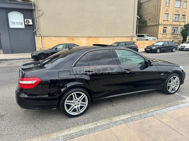 Mercedes E 200 2011, 300,900 km - 1.8 l - Bakı