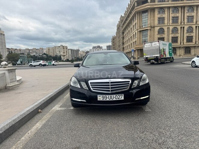 Mercedes E 200 2011, 300,900 km - 1.8 l - Bakı