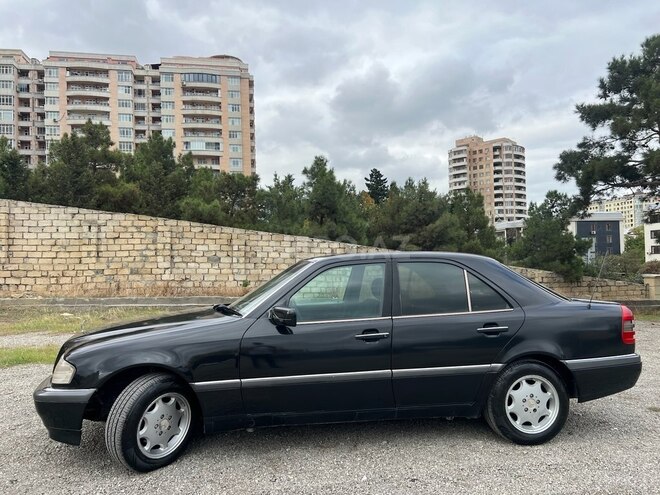 Mercedes C 180 1995, 485,000 km - 1.8 l - Bakı