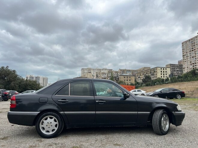 Mercedes C 180 1995, 485,000 km - 1.8 l - Bakı