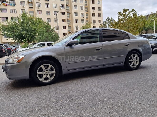 Nissan Altima 2006, 250,000 km - 2.5 л - Bakı