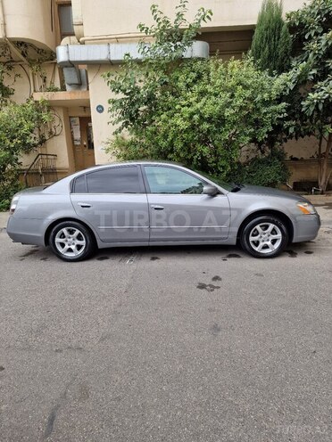 Nissan Altima 2006, 250,000 km - 2.5 л - Bakı