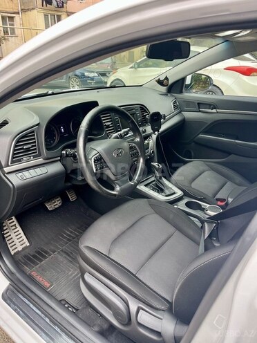 Hyundai Elantra 2018, 159,000 km - 2.0 л - Bakı