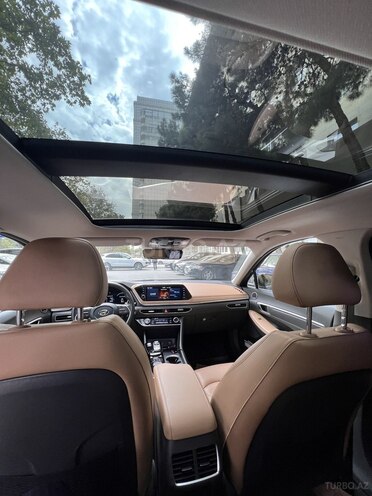 Hyundai Sonata 2020, 28,000 km - 2.0 л - Bakı