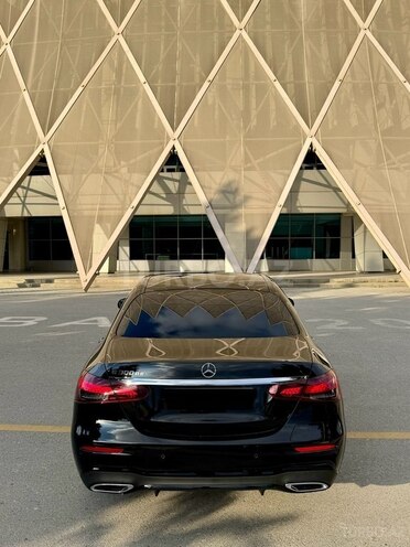 Mercedes E 300 de 2022, 29,700 km - 2.0 l - Bakı