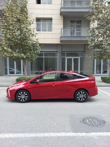 Toyota Prius 2020, 188,000 km - 1.8 l - Bakı