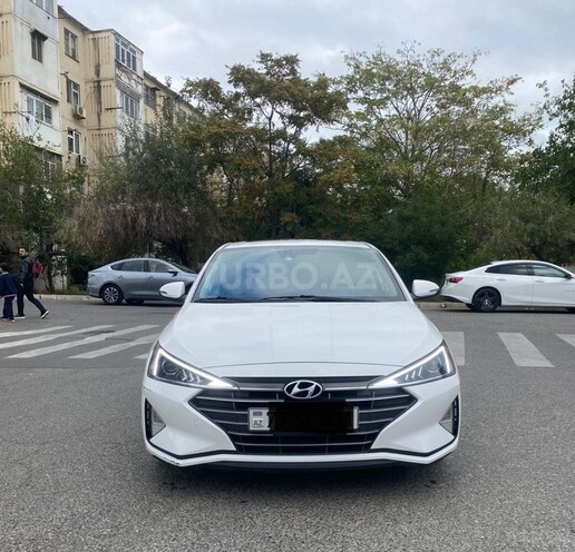 Hyundai Elantra 2018, 241,000 km - 2.0 l - Bakı