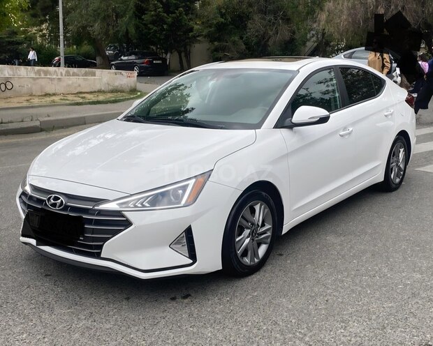 Hyundai Elantra 2018, 241,000 km - 2.0 l - Bakı