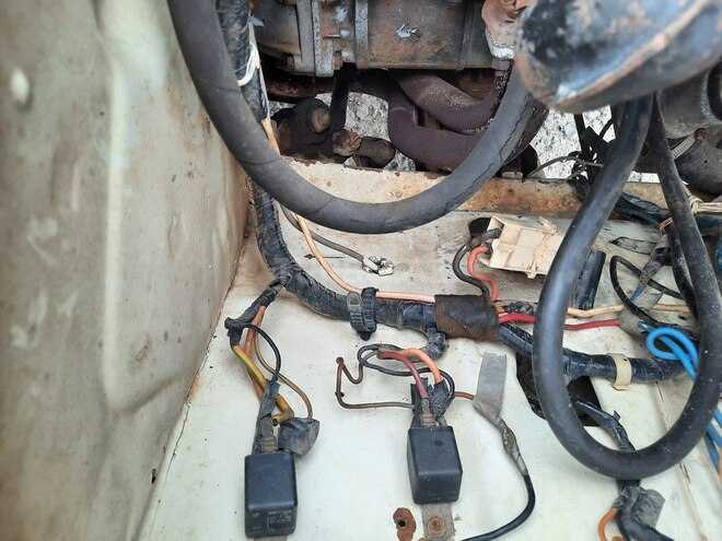 LADA (VAZ) 2106 1987, 70,632 km - 1.6 l - Salyan