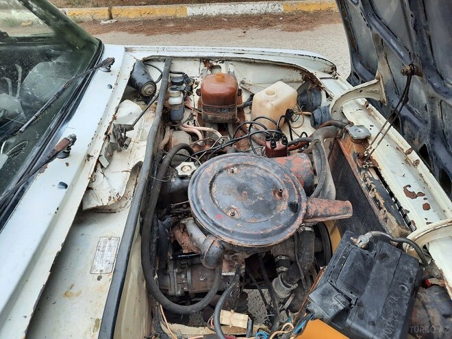 LADA (VAZ) 2106 1987, 70,632 km - 1.6 l - Salyan