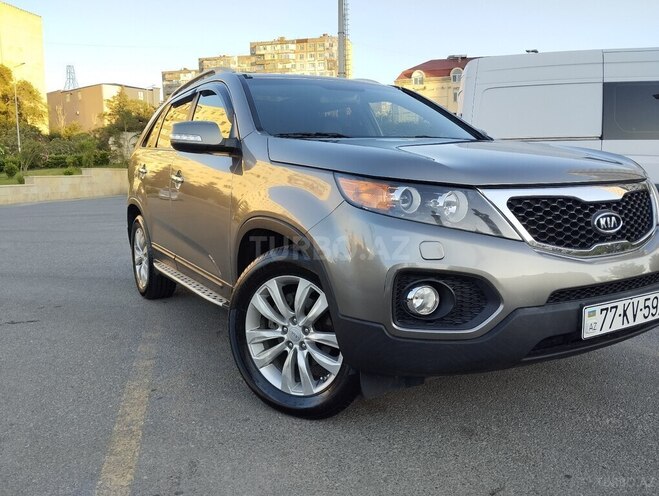 Kia Sorento 2011, 267,000 km - 2.0 l - Bakı