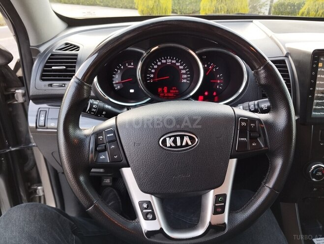 Kia Sorento 2011, 267,000 km - 2.0 l - Bakı