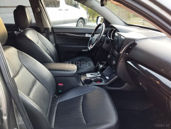 Kia Sorento 2011, 267,000 km - 2.0 l - Bakı