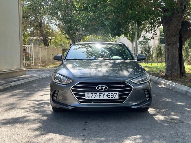 Hyundai Elantra 2018, 151,278 km - 2.0 l - Bakı