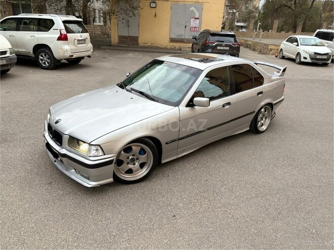 BMW 318 1994, 344,000 km - 1.8 l - Bakı