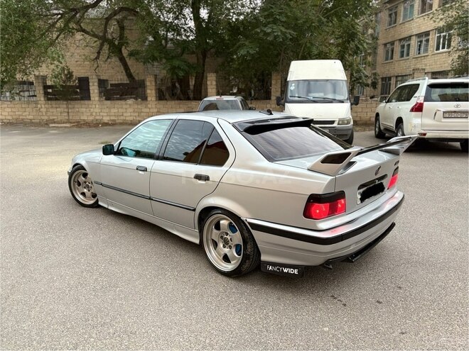 BMW 318 1994, 344,000 km - 1.8 l - Bakı